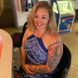 Meet your Posher, Joanna